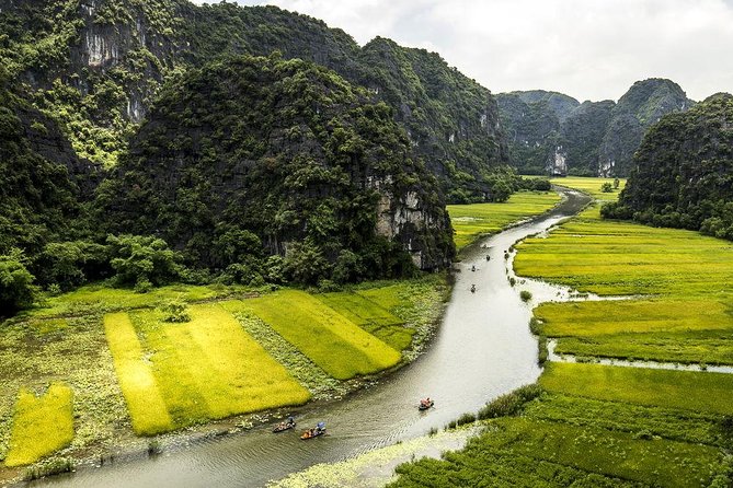 Hoa Lu Tam Coc Full-Day DELUXE Tour Including BUFFET LUNCH & River Boat Ride - Bich Dong pagoda and the bike segment: fun, but don’t ignore the hill factor