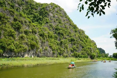 Hoa Lu - trang an - mua cave 1 day buffet luch - Trang An Landscape Complex: caves, temples, and a slow row