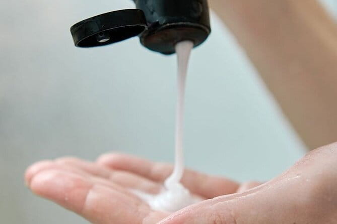 Hoang Spa Nourishing Shampoo & Head Shoulders Face Massage - The 1-hour flow: hair wash first, then head, shoulders, face