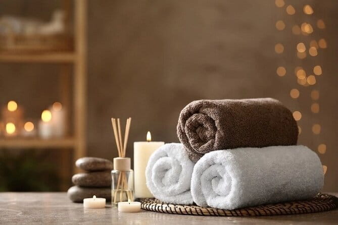Hoang Spa Nourishing Shampoo & Head Shoulders Face Massage - Getting to Hoang Spa without wasting time in Hanoi