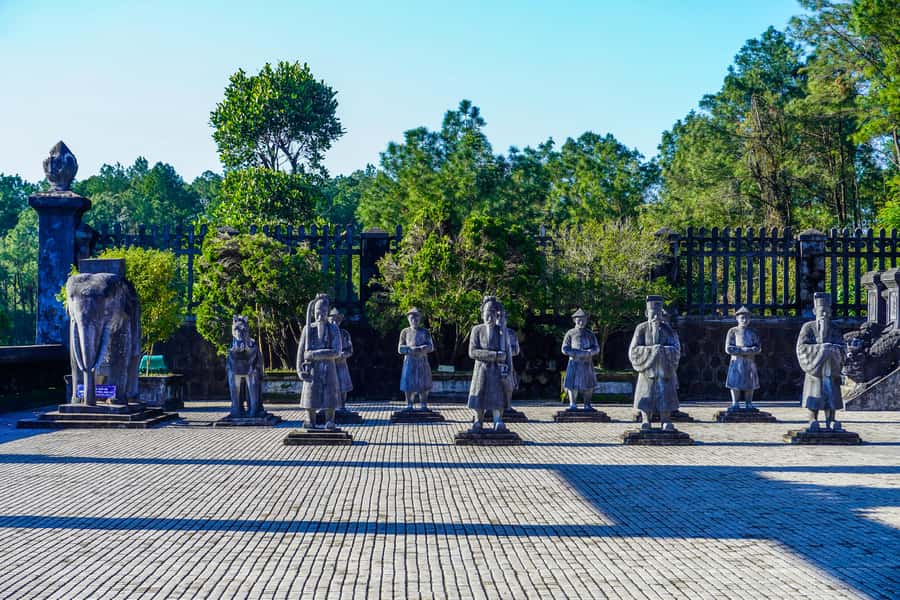 Hue: Royal Tombs & Imperial City Tour by Private Car - Hue Incense Village: make something you’ll actually remember