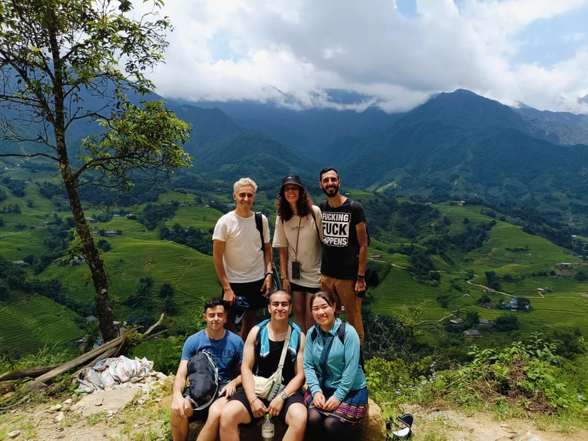In Sapa: 1 Day Mountain Trek, Visit beautiful villages - Small-group format: why up to 10 people changes the vibe