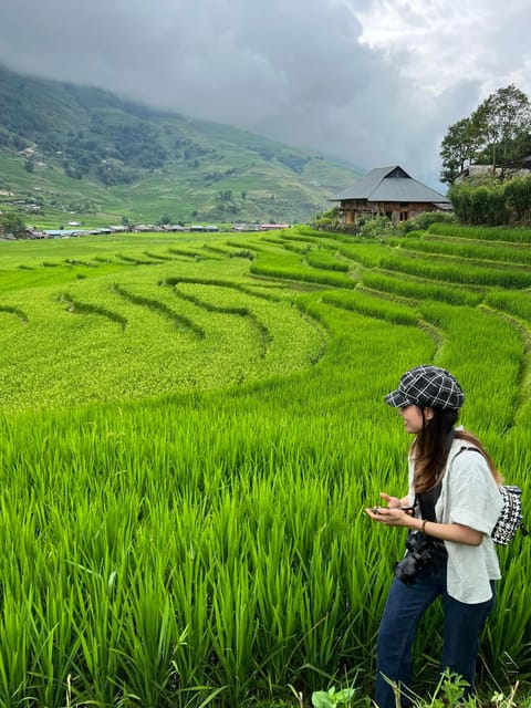 In Sapa: 1 Day Mountain Trek, Visit beautiful villages - From pickup to first steep trail: getting your bearings by 9:00