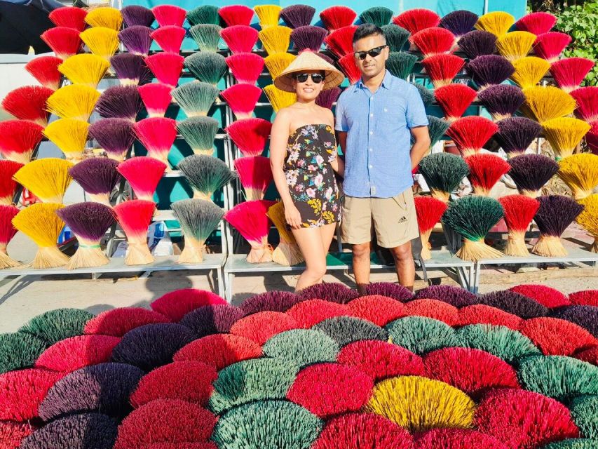 Incense, Hat Villages Tour/Traditional Crafts with Options - Chuong conical hat village: making your Non La and learning why it matters