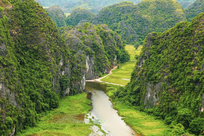 Incense Village Private Tour from Hanoi to Ninh Binh Old Capital - Should You Book This Tour or Choose a Simpler Day Trip?