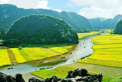 Incense Village, Tam Chuc Pagoda, Ninh Binh Trang An Cruise Tour - Tràng An UNESCO boat cruise: caves, karst, and the best pause of the day