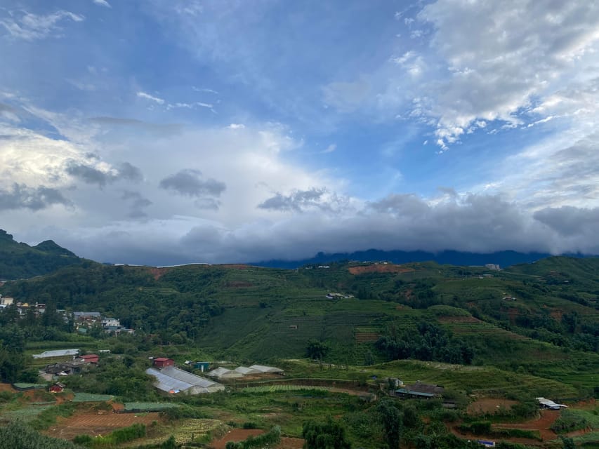 Journey Through Sapa Terraces & Traditions - 8:00 AM Pickup in Sapa and the Start Down Cat Cat Road