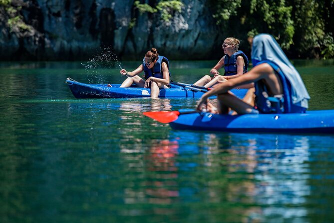 Kayaking at Lan Ha Bay - Lan Ha Bay from a kayak: calm pace, real scenery