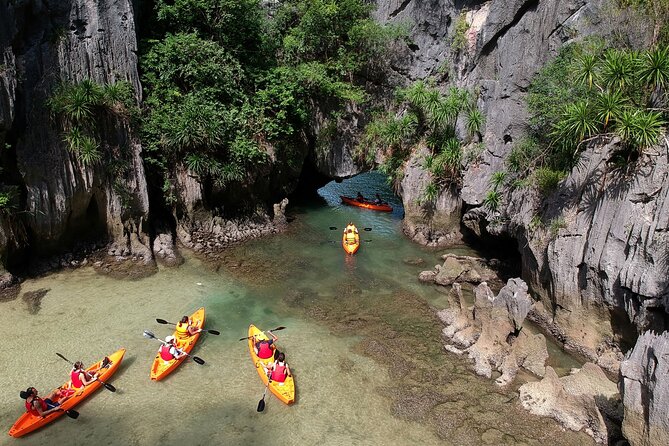 Kayaking at Lan Ha Bay - Lunch on the water: Vietnamese meal with a view