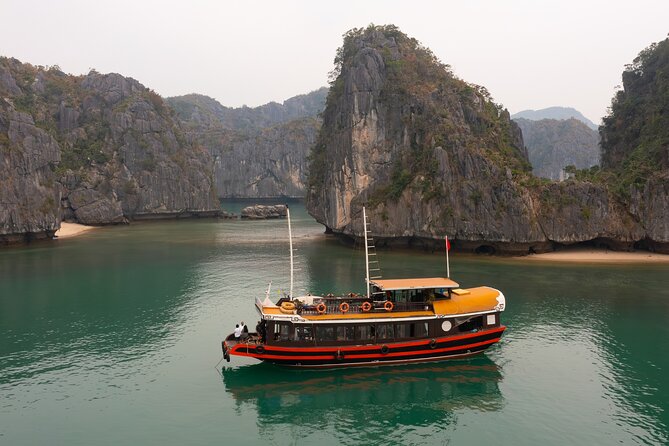 Lan Ha Bay 2 Days 1 Night Adventure - Day 2 on the water: leaving Viet Hai and continuing the route