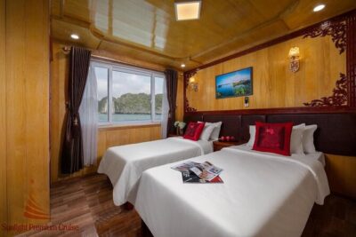 Lan Ha bay Boutique cruise 3D/2N trip: kayaking, swimming, biking, & meals - Day 1: Cai Beo Port check-in, lunch cruise, and Ba Trai Dao beach time