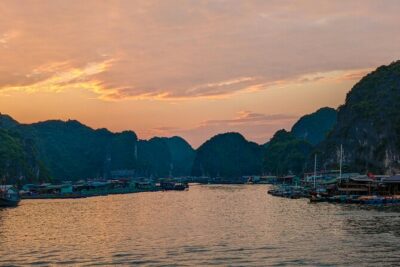 Lan Ha Bay Day Tour From Ha Noi - Daiichi Cruise (VIP1) - Cat Ba Town and Beo Harbor check-in: the rhythm of the morning