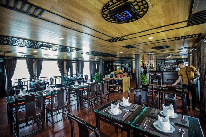 Lan Ha Bay - Ha Long Bay 2 Days 1 Night on Cruise - What’s included (and what you’ll probably want to add)