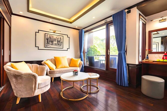 Le Journey Elegance Cruise 5 Star Lan Ha Bay - All Inclusive 2D1N - Crew and Food: When Service Feels Personal, Not Scripted