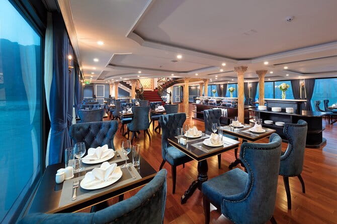 Le Theatre Cruise - Wonder on Ha Long & Lan Ha Bay 2 Days Tour - Sleeping aboard: your cabin is part of the value