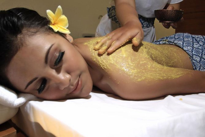 L’essence Honeymoon Package (for couples) 270’ - Dead Sea Detox Body Wrap: where comfort turns into full-body care (45 minutes)