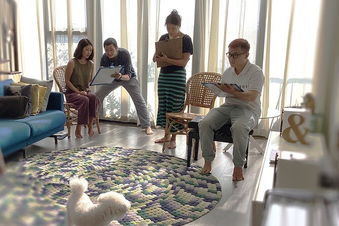 Life Drawing Class - Art Workshop at Art Tutor Hanoi - Timed Poses (15/30/45 Minutes) and How the Class Builds Skills