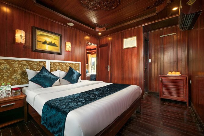 LIKE A BOSS-Luxury options-2d/1n All inclusive in Halong Bay - Staff and Organization: The Real Magic Trick