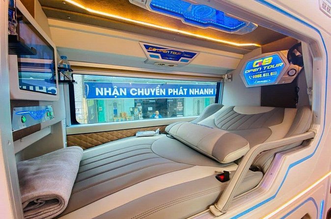 Limousine bus : Ha Noi to Sapa and Back - Timing that fits trekking: leaving Hanoi, arriving after lunch