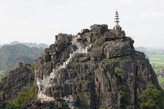 Luxury Bai Dinh Pagoda ,Trang An Boat Trip & Mua Cave 1 Day Trip - The Guide Makes a Difference: Allan’s Friendly Help