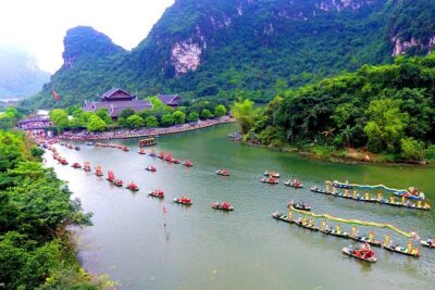 Luxury Trang An - Bai Dinh -Mua Cave/ Limousine Car/ Full service - Trang An Grottoes by sampan: caves, legends, and film-location moments