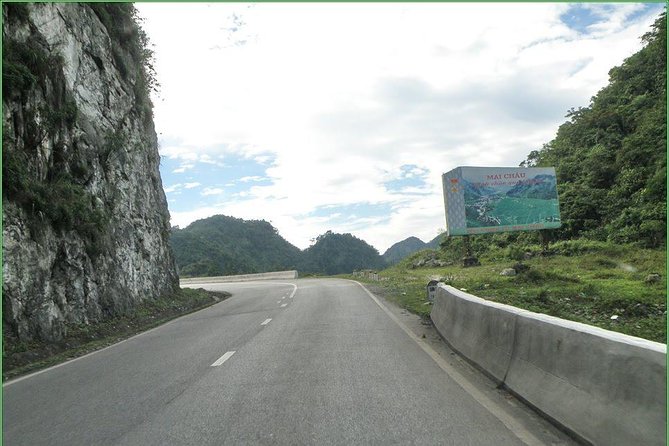 Mai Chau Nature village private Day Trip - Price and value: is $100 per person a fair deal?