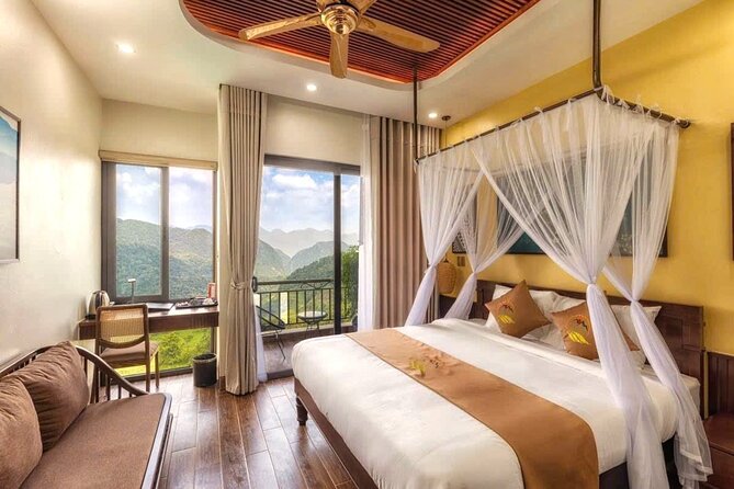 Mai Chau & Pu Luong 2D1N: Nature,Culture,Local Village Experience - Transfer into Pù Luông and lodge downtime by the pool