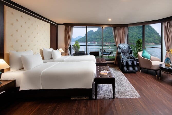 Mon Cheri Cruises 2 Days 1 Night - Happy Hour + Spring Rolls: A Vietnam Skill You Can Take Home