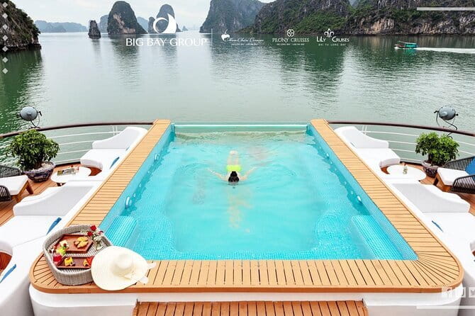 Mon Cheri Cruises 2 Days 1 Night - How the Dark and Bright Cave Timing Can Feel