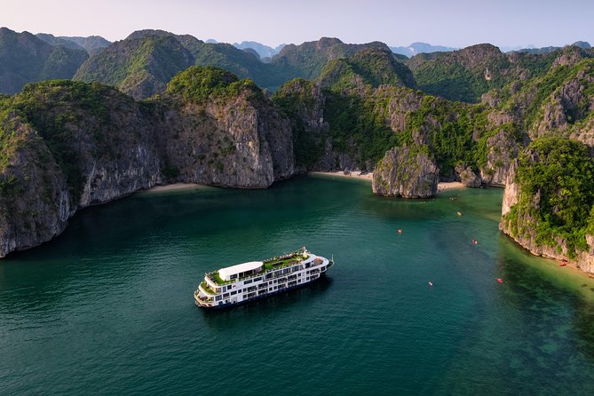 Mon Chéri Cruises 5 star: Amazing 3 days exploring Halong & Cat Ba island - Why this 3-day route is more satisfying than picking one bay