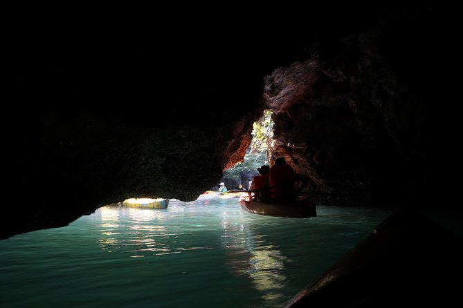 Most favorite full day boat tour with kayaking in Lan Ha bay, Ha Long bay - Thap Nghieng Island and the afternoon sea color check