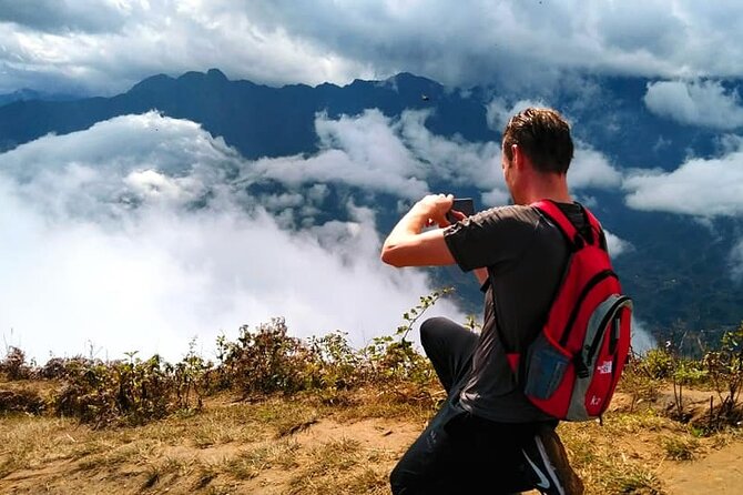 Mountain views and villages trek – 1 Day - Hau Thao and the viewpoint hike over Fansipan