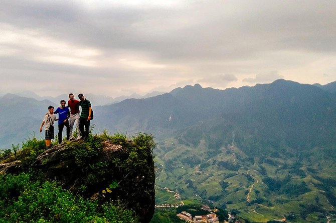 Mountain views & Rice Terraced Fields Hiking – 2D 1N - Day 2: Giang Ta Chai’s Waterfall Stop and the Walk to Ta Van