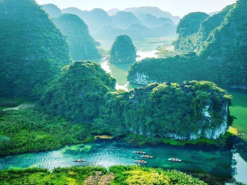 Ninh Binh 1-day tour Bai Dinh Trang An Mua Cave Small Group - Hoa Lu Ancient Capital: where the day’s history stop fits the flow