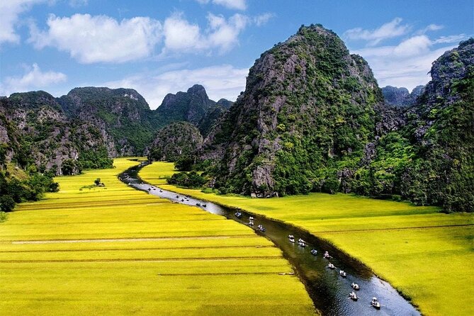 Ninh Binh 1 day tour UNESCO World Heritage: BAI DINH PAGODA - TRANG AN -MUA CAVE - One-day Ninh Binh: the big three stops, fast timing