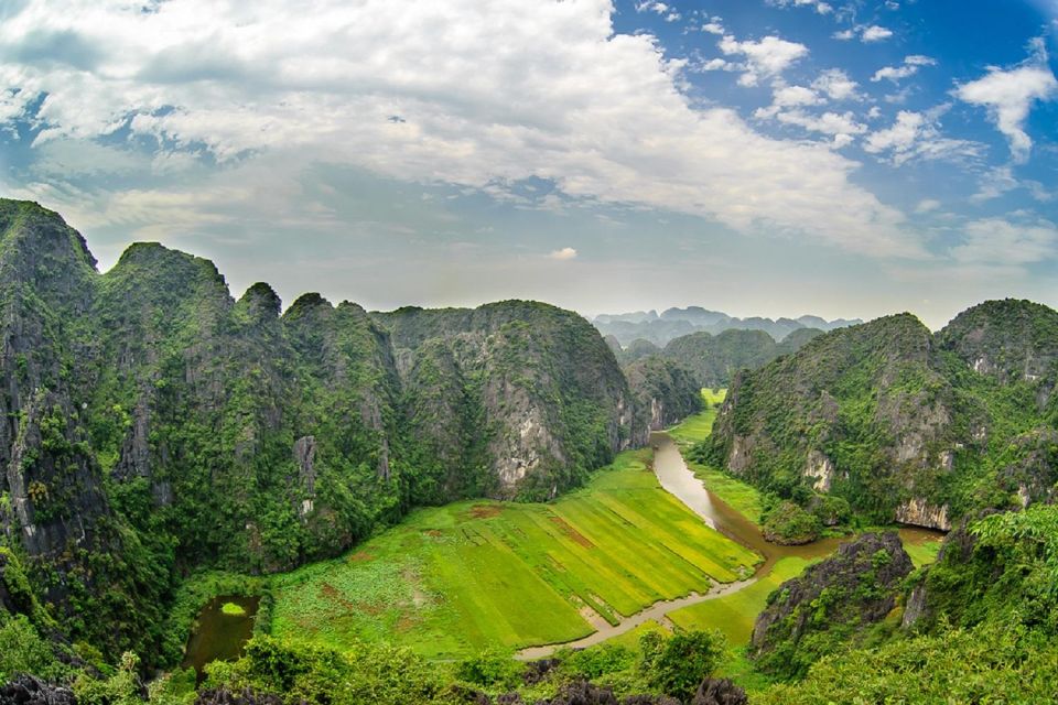 Ninh Binh 2 day 1 night stay at Homestay/Bungalow - Trang An Cave Complex: The 2.5-Hour Boat Ride Through Sang, Toi, Ba Giot, Nau Ruou