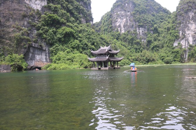 Ninh Binh 2 Days Luxury Limousine Small Group Option 3 Star - Day 2 Morning: Mua Cave Option, Then Bai Dinh and Hoa Lu