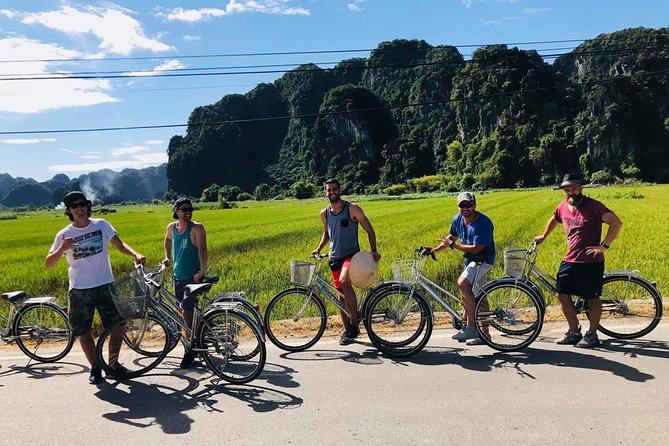 Ninh Binh 2D/1N from Hanoi: Hoa Lu - Tam Coc - Mua Cave - Bai Dinh - Trang An - Homestay night in the village: private room comfort