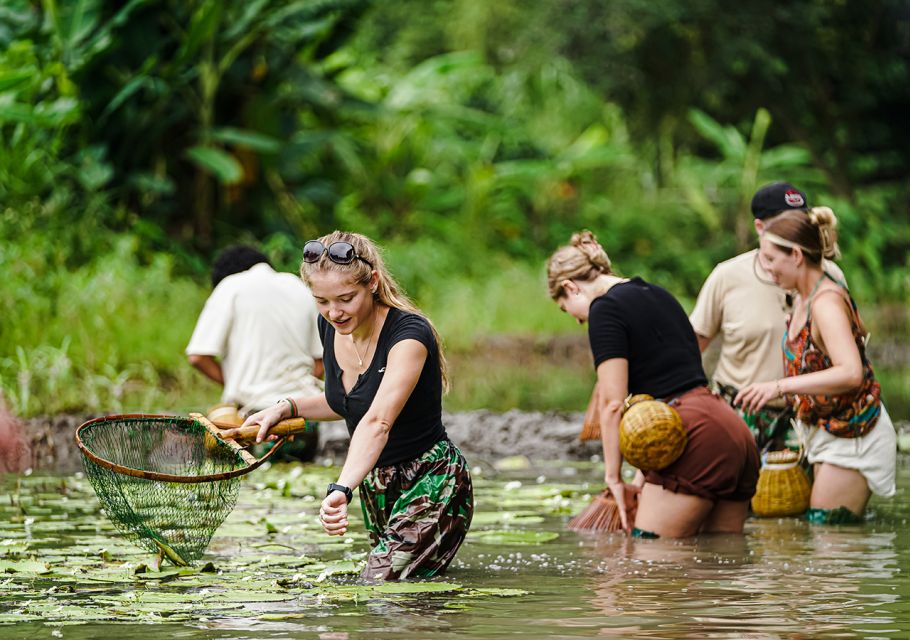 Ninh Binh: Buffalo riding, rice planting group tour - The cooking class that becomes the main event