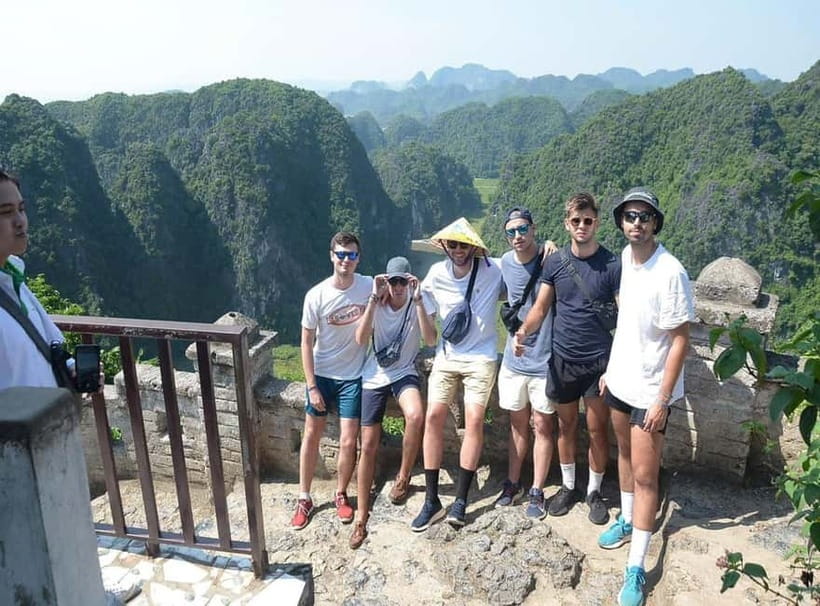 Ninh Binh Cycling Tour: Tam Coc Boat, Mua Cave & Rural Life - Tam Coc boat ride on the Ngo Dong River: the day’s best reset button