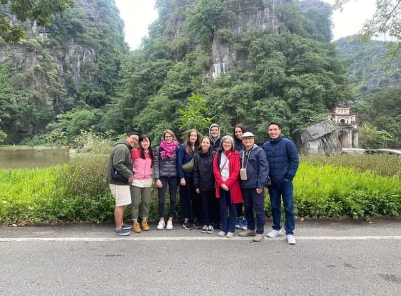 Ninh Binh Cycling Tour: Tam Coc Boat, Mua Cave & Rural Life - Bich Dong Pagoda: mountain-side steps with payoff views
