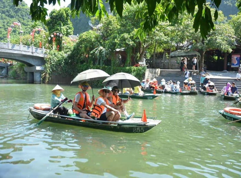 Ninh Binh Cycling Tour: Tam Coc Boat, Mua Cave & Rural Life - Bike vs E-bike: which one helps you enjoy more?