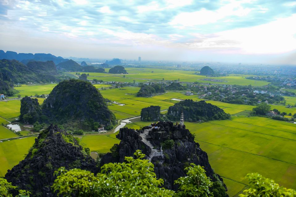 Ninh Binh Daily: Hoa Lu, Mua Cave, Tam Coc, Bike & Swimming - Value check: what you pay for at $72 per person