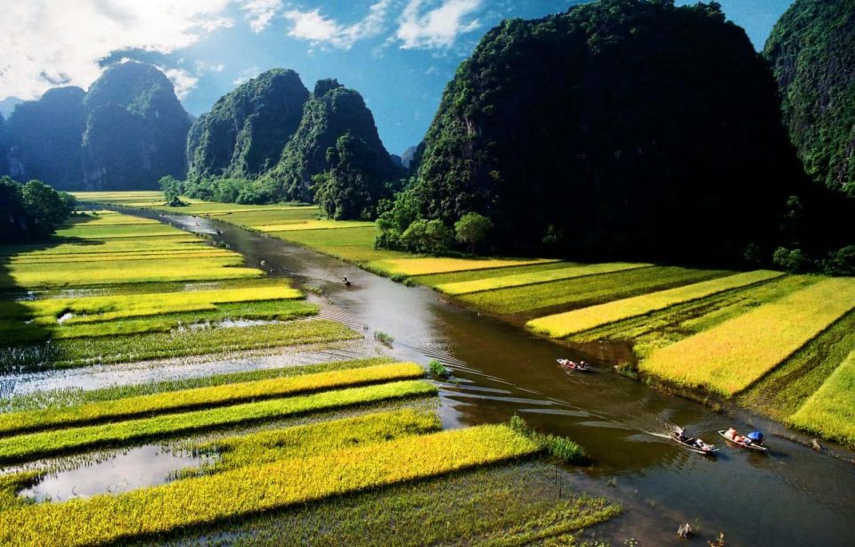 Ninh Binh: Full-Day Small Group of 9 Guided Tour from Hanoi - Hoa Lu: ancient capital, first emperor temple, and dynasties