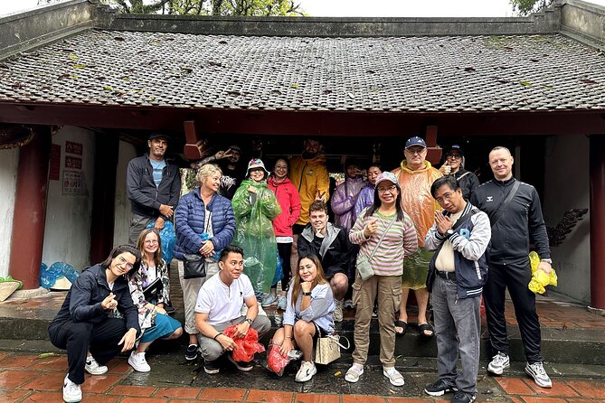 Ninh Binh Full Day Tour from Hanoi to Hoa Lu, Trang An & Mua Cave - Trang An Bamboo Boat Ride: Halong Bay, but on Land