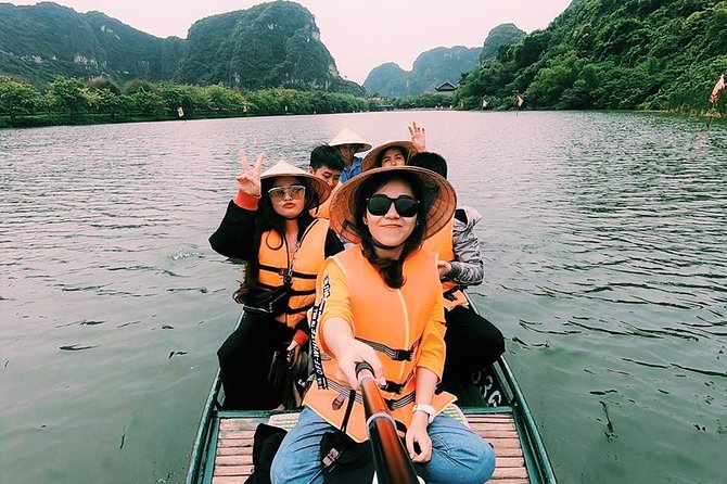 Ninh Binh Full Day Tour to Hoa Lu Tam Coc Mua Cave Buffet Lunch - Tam Coc–Bich Dộng: sampan caves and the biking rhythm