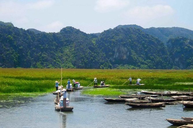 Ninh Binh - Hoa Lu - Mua Cave - Tam Coc 1 Day Tour - Lunch and the in-between moments that keep it enjoyable