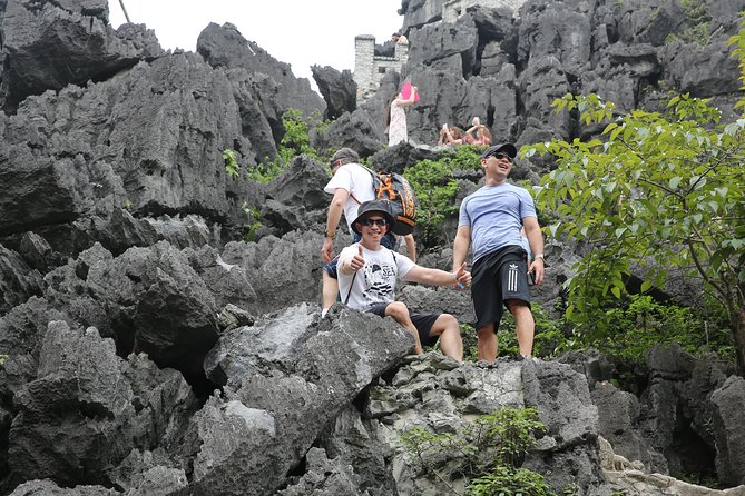 Ninh Binh - Hoa Lu - Tam Coc - Mua cave Day Trip: Hiking, boat trip, Bike, lunch - Mua Cave (Dancing Cave): Nearly 500 Steps for Big Views