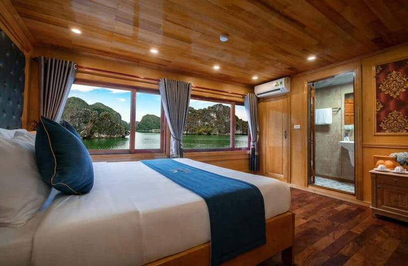 Ninh Binh: Lan Ha, Halong bay luxury cruises with balcony - Food, Drinks, and the Happy Hour Strategy