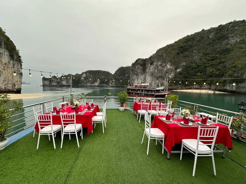 Ninh Binh: Lan Ha, Halong bay luxury cruises with balcony - The Best Fit: Families, Honeymoons, and Anyone Who Likes a Real Mix